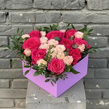 Цветочная композиция из Розы в коробке в Высокая Гора Татарстан