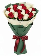 Букет Микс из красных и белых роз #REPLACE_PRED# Высокая Гора Татарстан