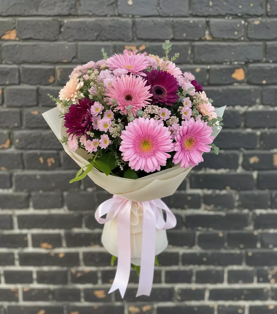 Букет цветов из: Герберы и Хризантемы в Высокая Гора Татарстан