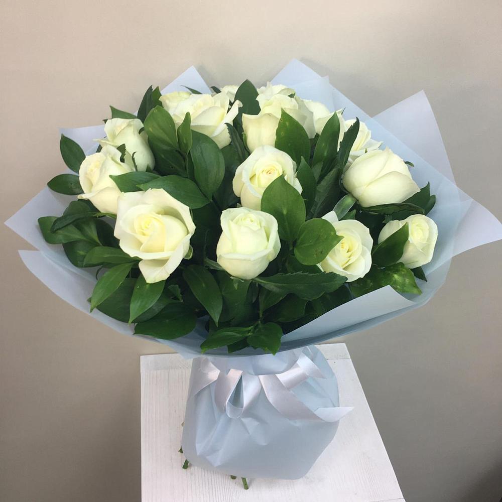 Букет 15 Белых роз Проуд в Высокая Гора Татарстан