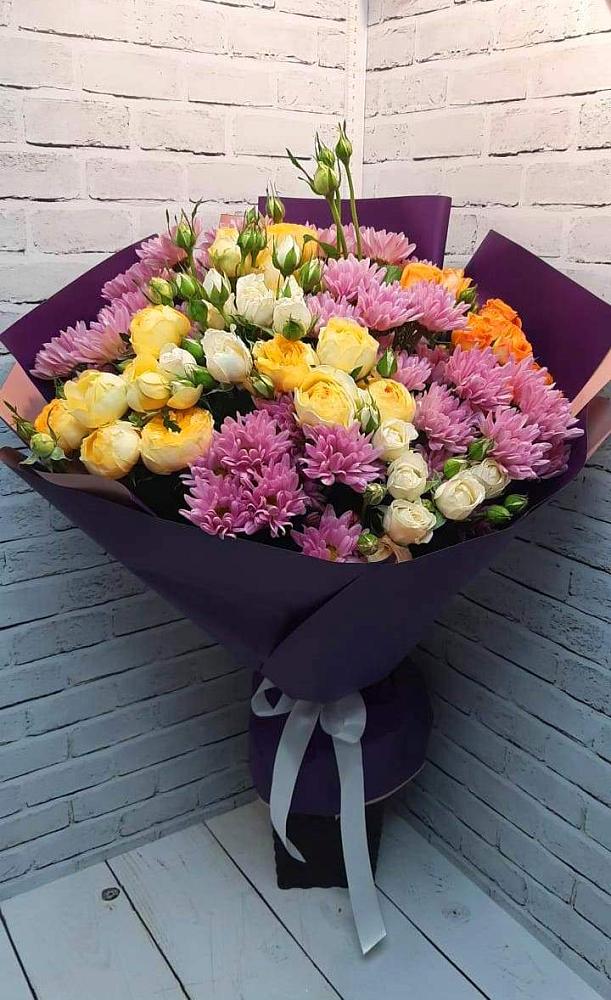 Букет цветов из: Хризантемы и Розы в Высокая Гора Татарстан