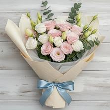 Букет цветов из:  Лизиантусы в Высокая Гора Татарстан