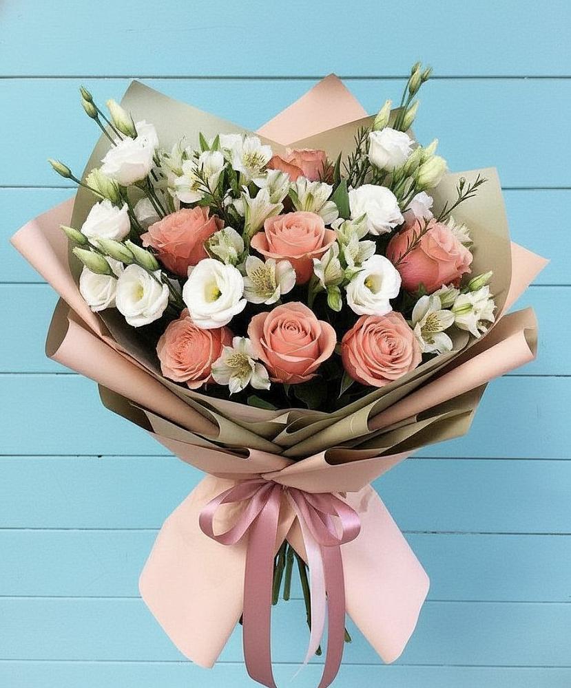 Букет цветов из: Розы, Альстромерии и Лизиантусы в Высокая Гора Татарстан