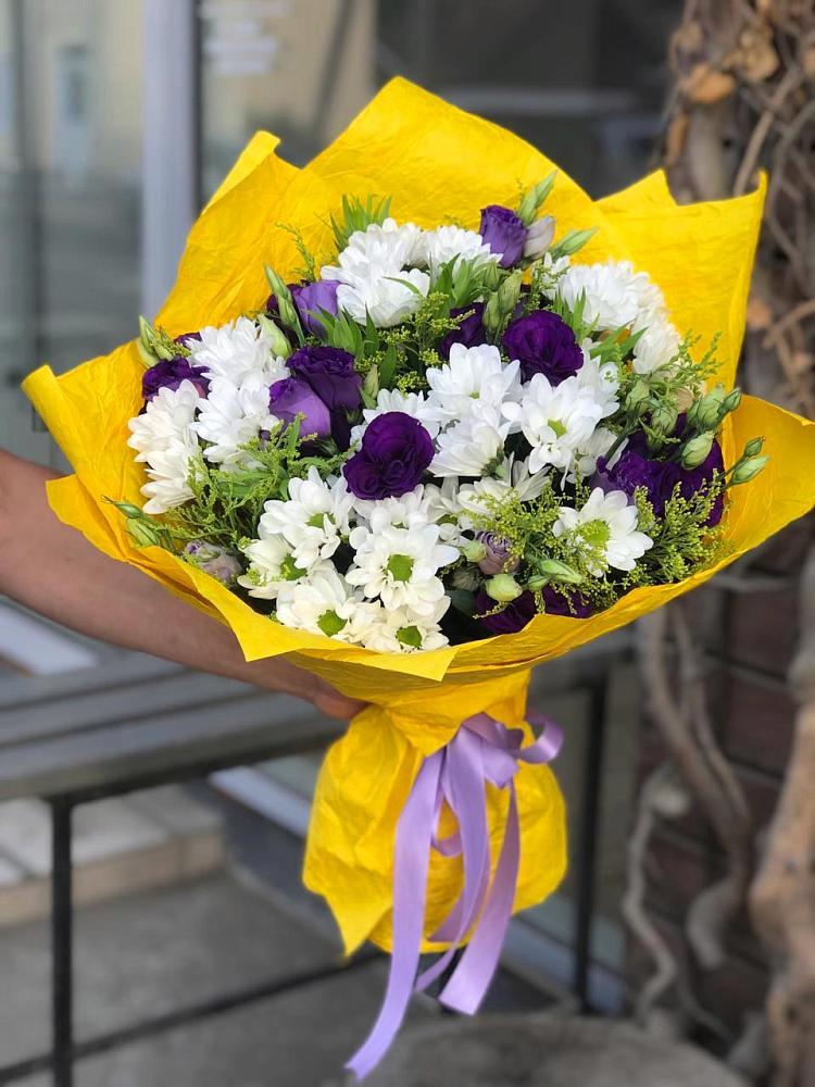 Букет цветов из: Ирисы, Хризантемы и Ромашки в Высокая Гора Татарстан