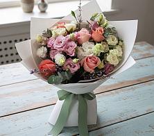 Букет цветов из:  Розы, Лизиантусы и Гвоздики в Высокая Гора Татарстан