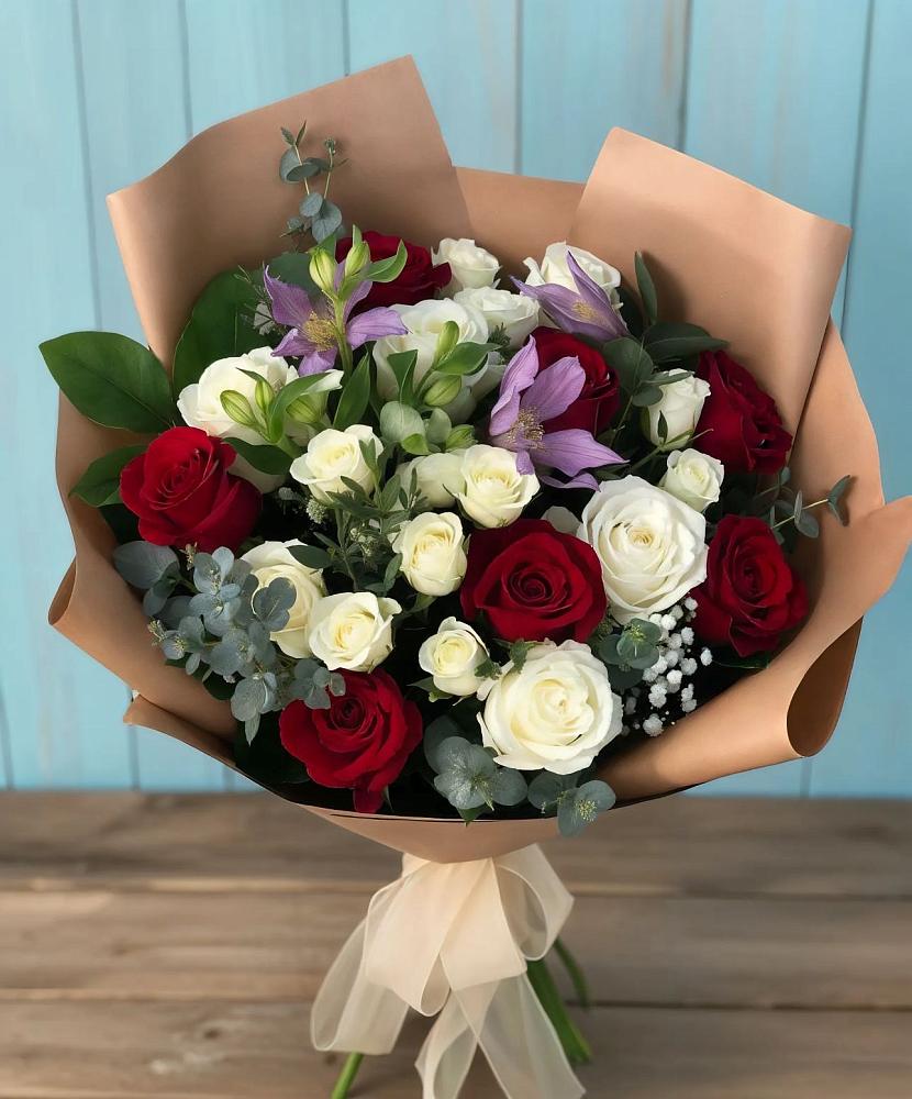 Букет цветов из: Розы и Альстромерии в Высокая Гора Татарстан